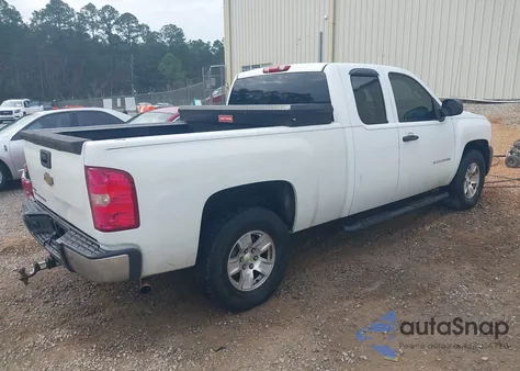 2011 Chevrolet Silverado 1500 Work Truck z USA, uszkodzony, nr VIN 1GCRCPE0XBZ206506